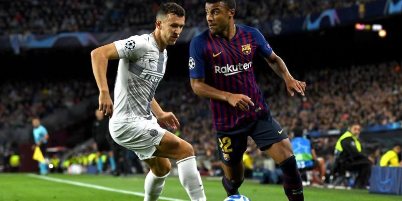 Phần lớn bàn thua là do hàng phòng ngự Barca mất tập trung